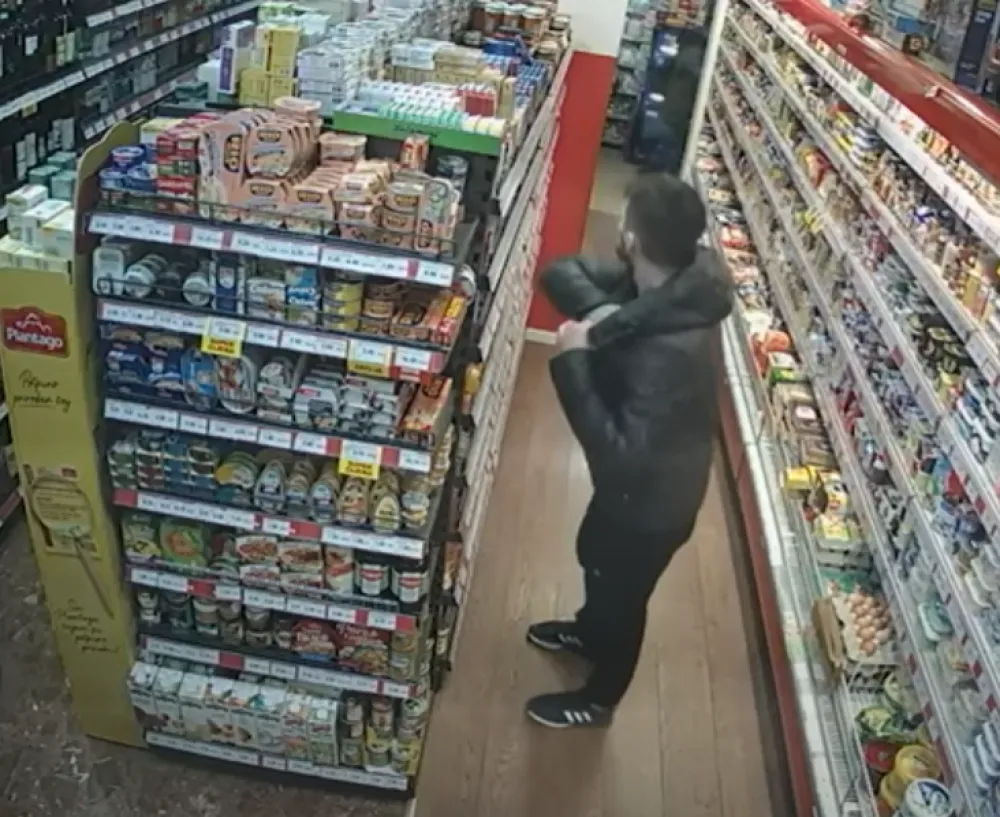 крађа у маркету