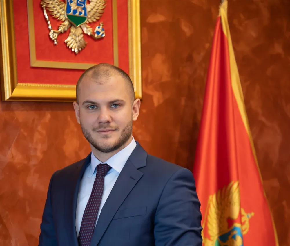 Максим Вучинић