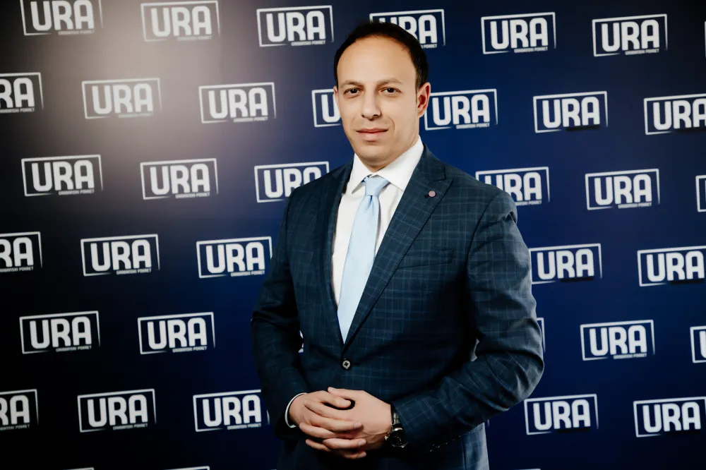 Омер Барјактари