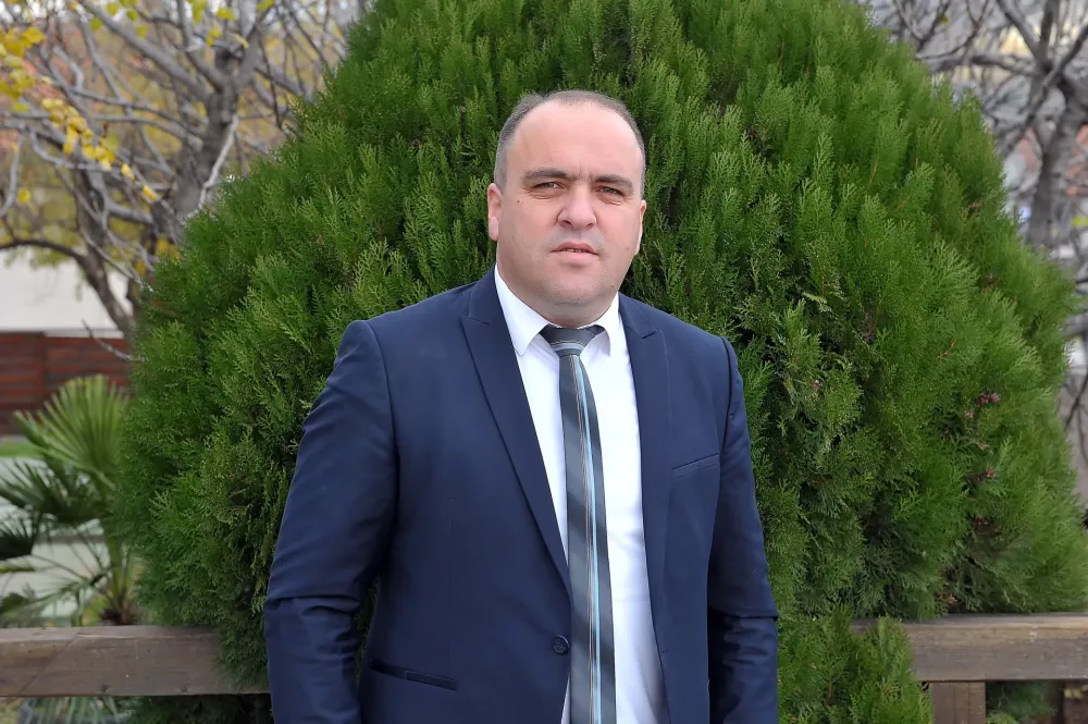 Тихомир Богавац