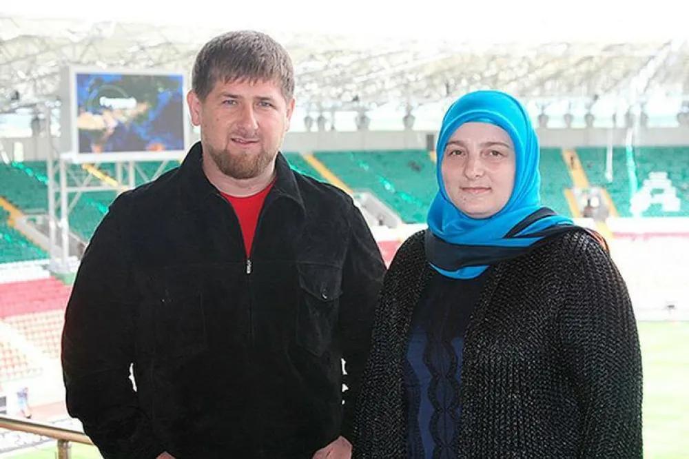 Кадиров са супругом