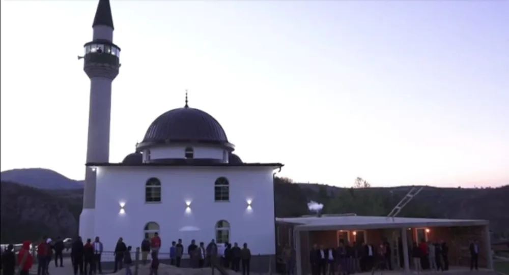 Реконструисана џамија у селу Бесник