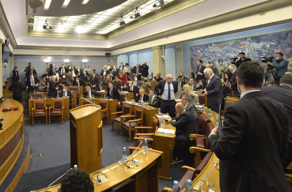 skupstina Crne Gore, predlog skupstini za razresenje Dritana Abazovica, predrog za razresenje potpredsjednika vlade