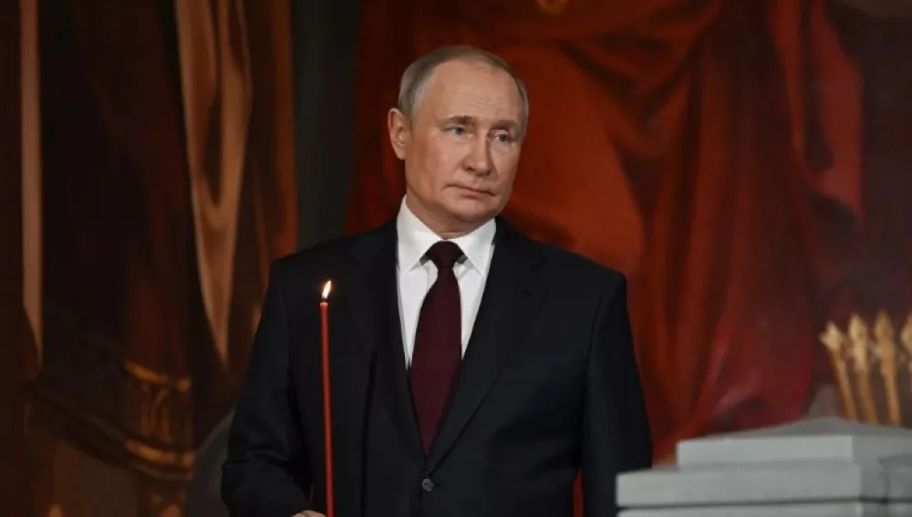 Владимир Путин на васкршњој служби
