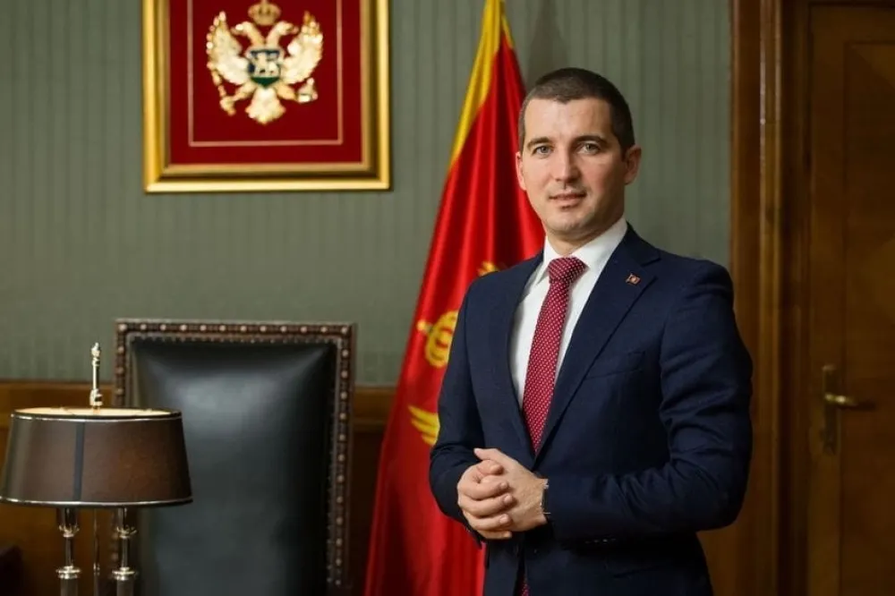 Алекса Бечић
