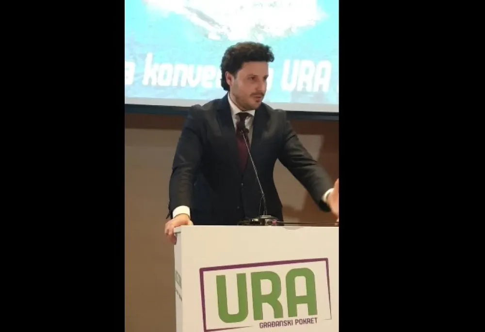 Дритан Абазовић