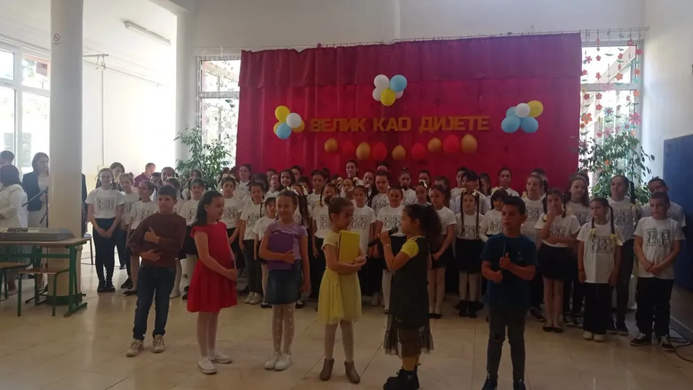 (ВИДЕО) Дан школе у ОШ "Бранко Божовић"