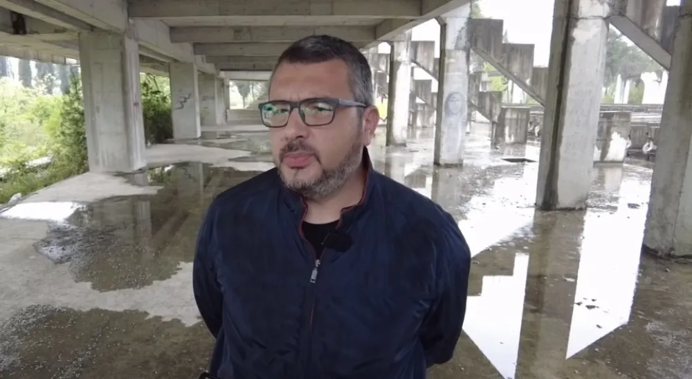 (ВИДЕО) У зидове спортске дворане Беглаци отишао један дом здравља