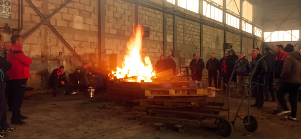 Металци не одустају од својих захтјева