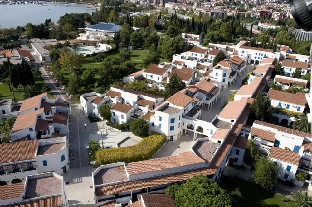 slovenska plaza hotel turisticko naselje budvanska rivijera