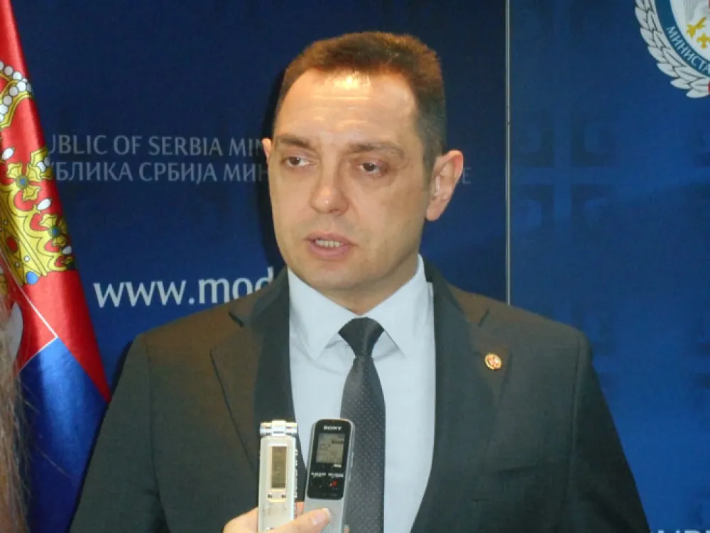 Aлександар Вулин