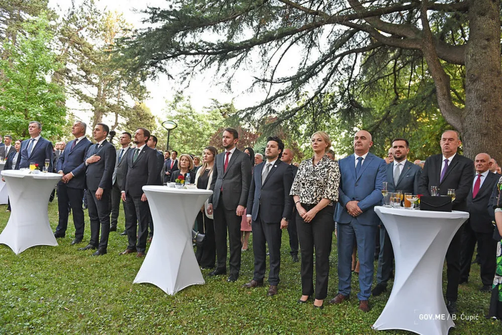 са пријема