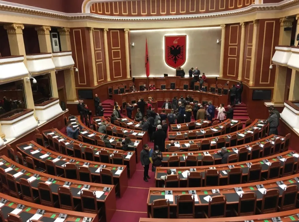 Албански парламент