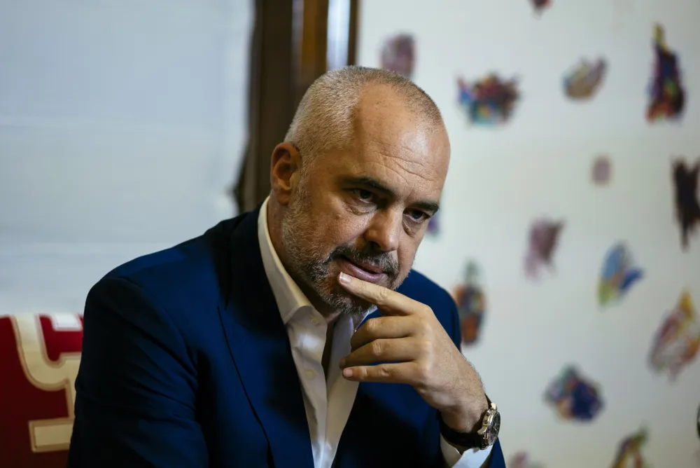 Еди Рама