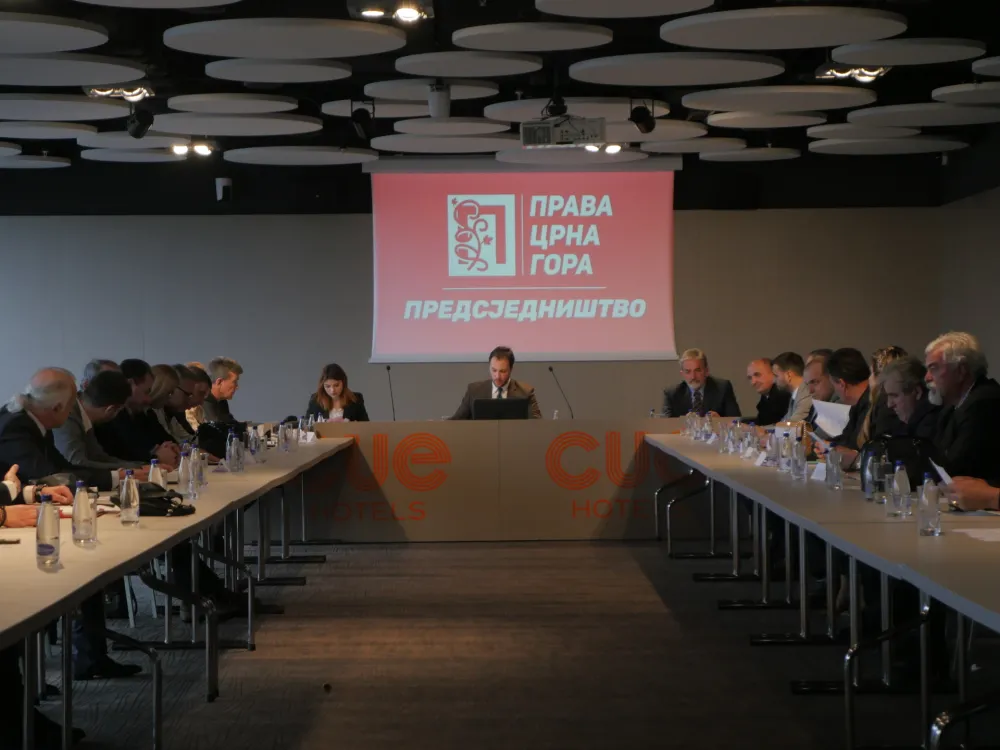 Права Црна Гора