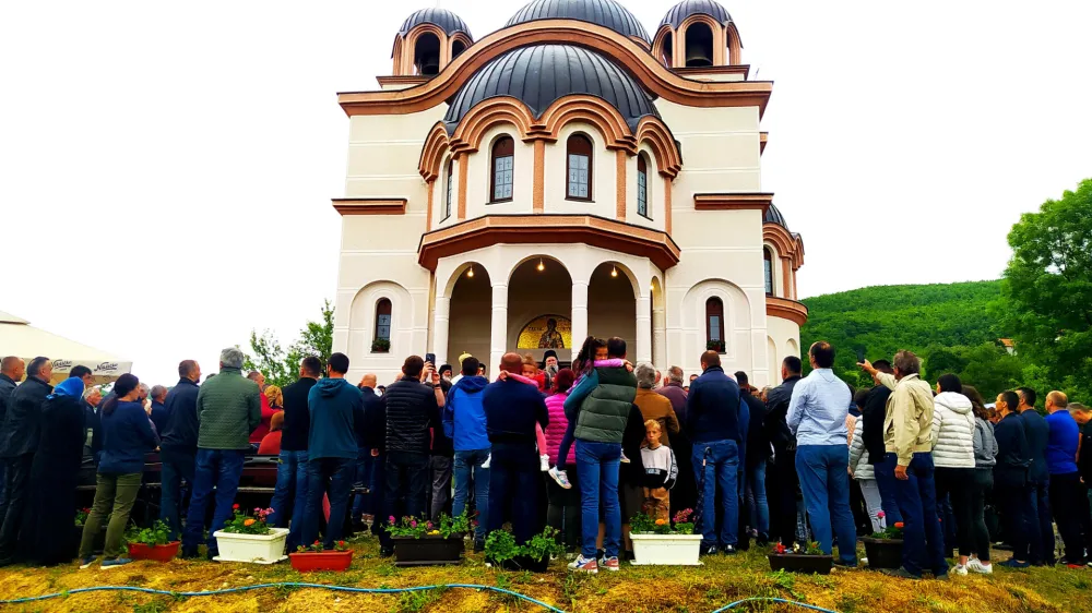 Освештана Црква Свете Петке &ndash; Параскеве, митрополит Јоаникије истакао: Највећи храм на оном и овом свијету је срце човјеково