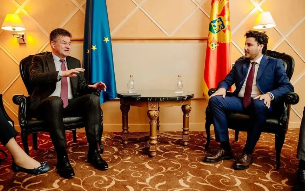 ФОТО: ВЛАДА ЦГ