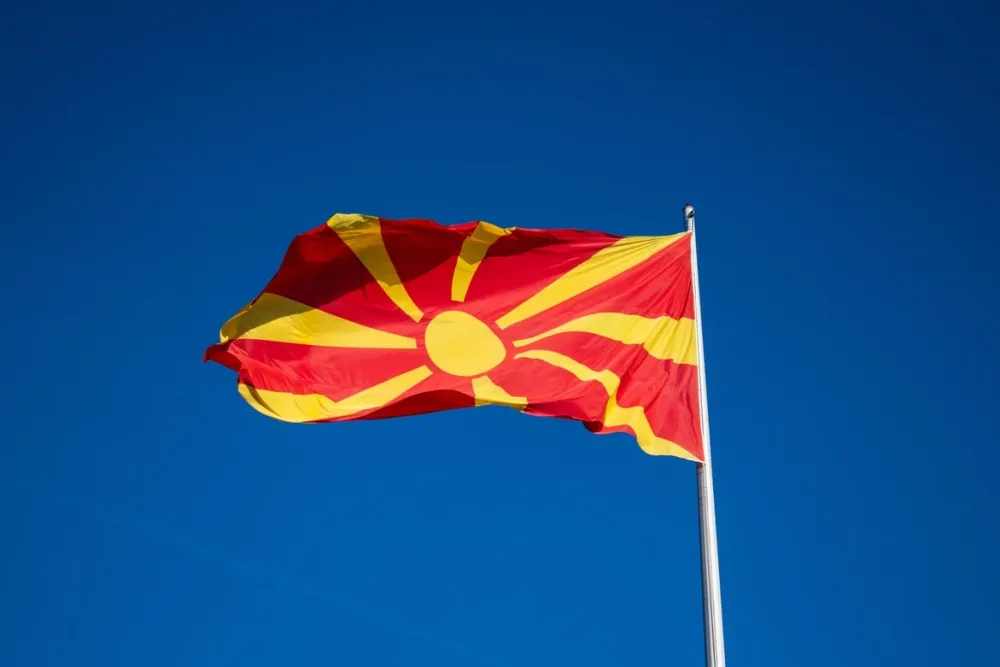 МАКЕДОНИЈА, ЗАСТАВА, ИЛУСТРАЦИЈА
