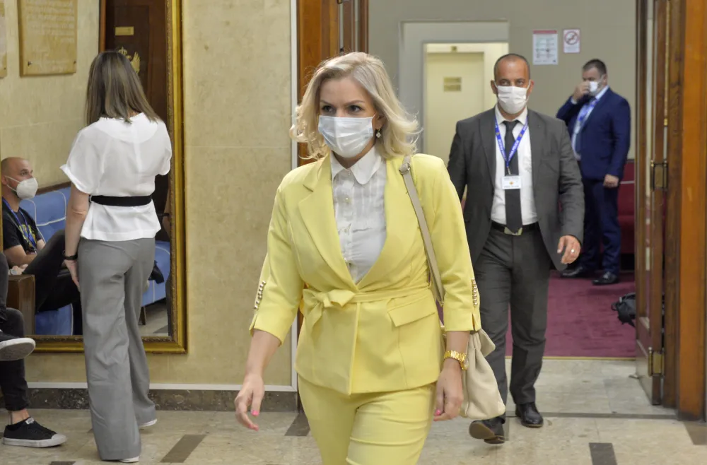Skupstina Crne Gore, Sjednica parlamenta o smjeni ministra Leposavica, skupstina Crne Gore 2021, Skupstina novi saziv, nova skupstinska vecina, dr Jelena Borovinić Bojović, Jelena Borovinic Bojovic
