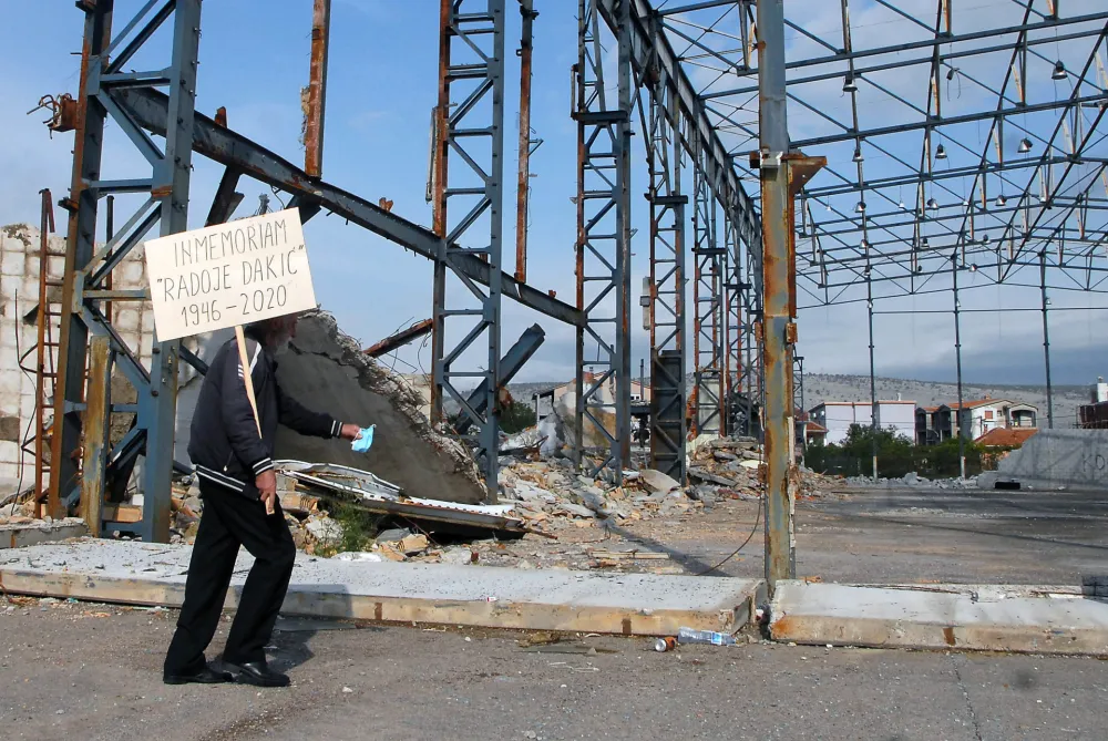 radoje dakic fabrika protest