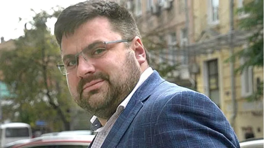 Андриј Наумов