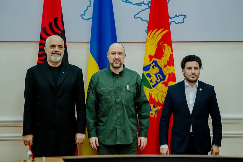 Abazović i Rama sa ukrajinskim premijerom