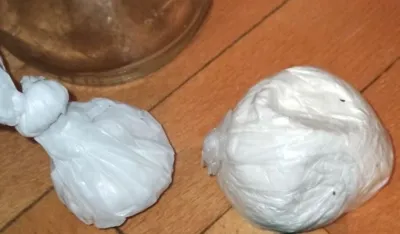 - ZAPLIJENJENA DROGA KOD MALOLJETNIKA (FOTO: UPRAVA POLICIJE CG)
