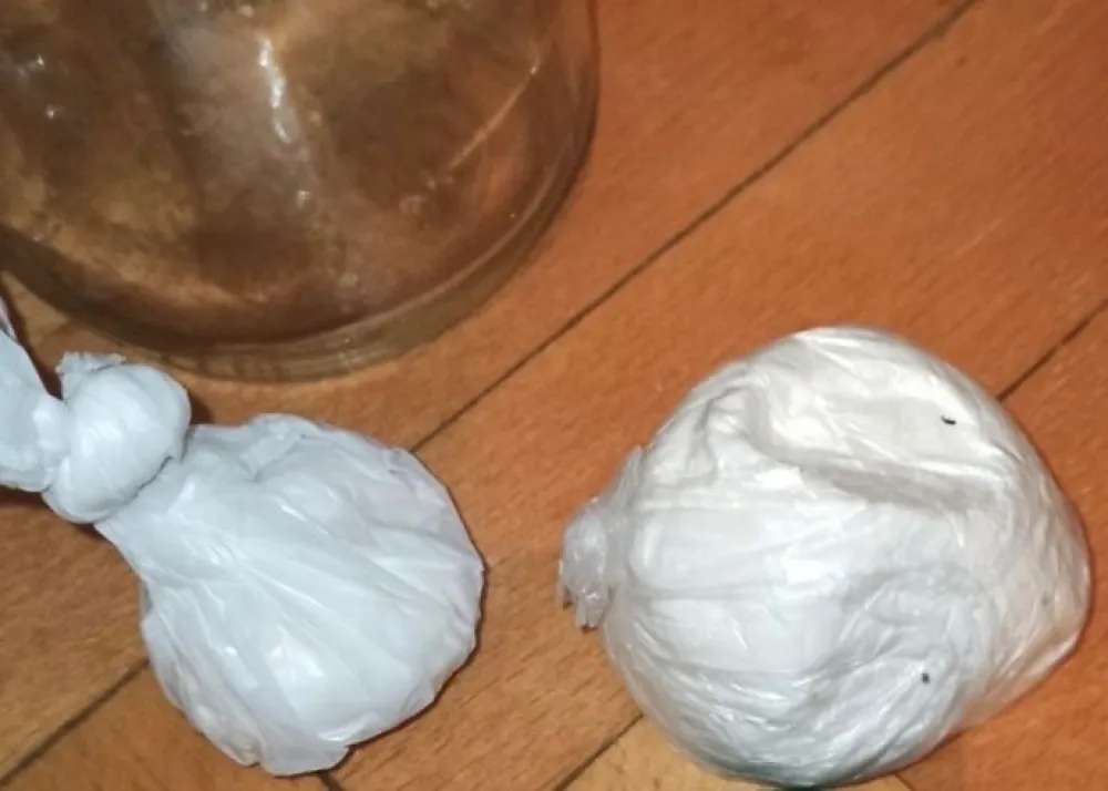 - ZAPLIJENJENA DROGA KOD MALOLJETNIKA (FOTO: UPRAVA POLICIJE CG)