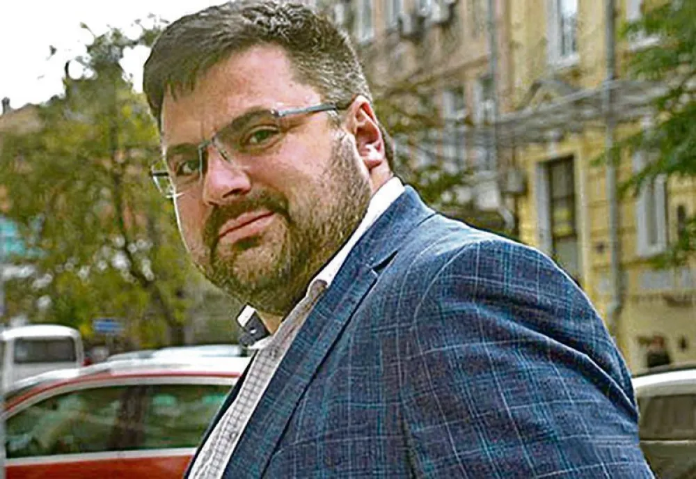 Андриј Наумов
