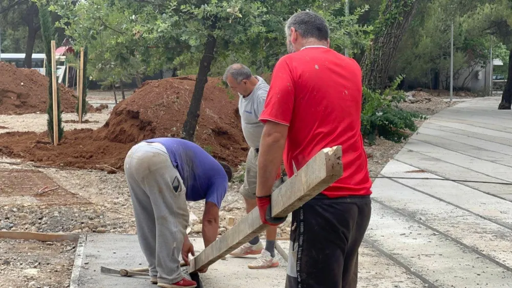 (ВИДЕО) Нови дјечји парк: У зелену оазу улажу француске фирме
