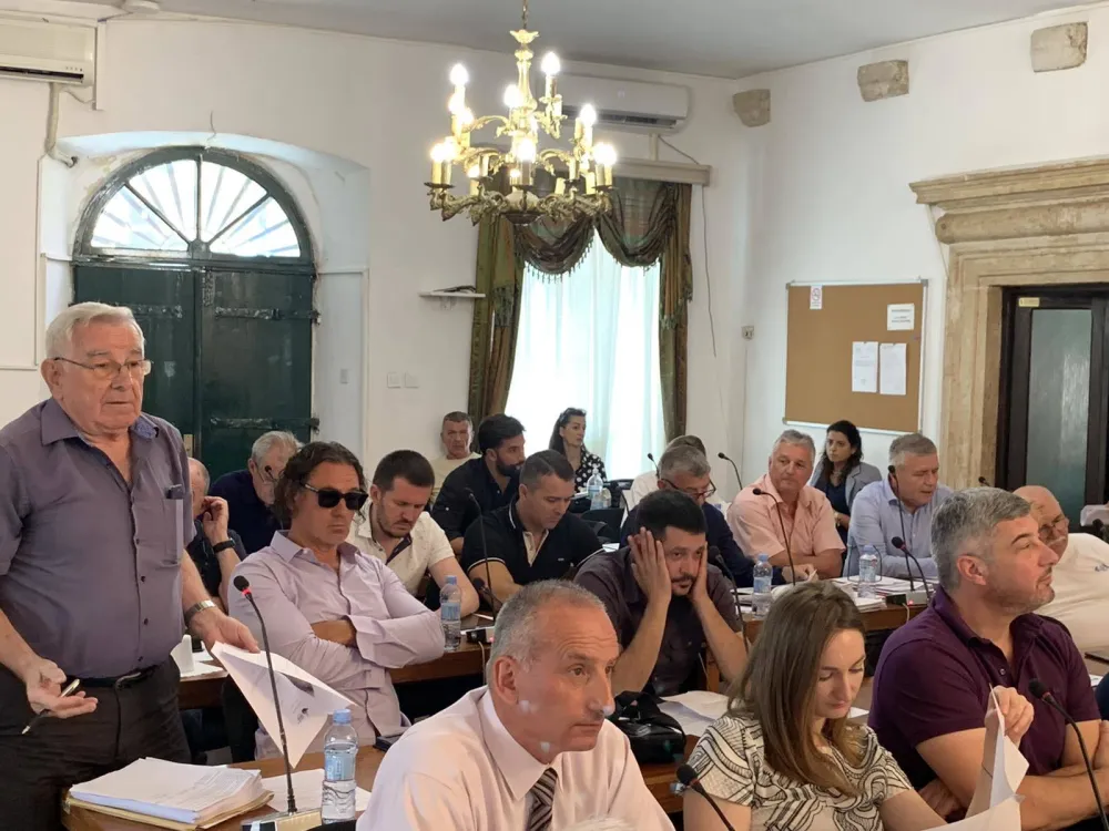 Borović saop&scaron;tio da ne dolazi na sjednice ZBK od kada mu je prijećeno