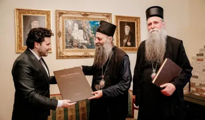 Premijer Abazović sa patrijarhom Porfirijem i mitropolitom Joanikijem