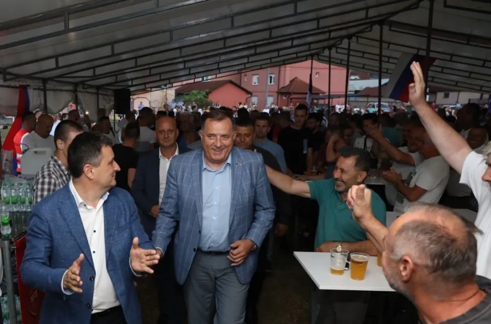 Foto: Tviter