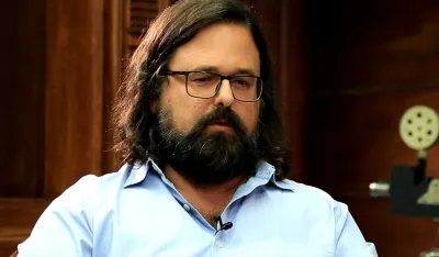 Andrej Nikolaidis