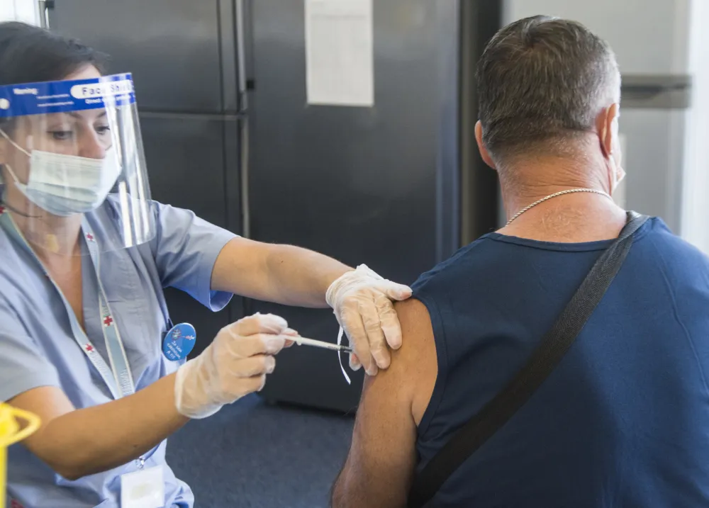 Istekao rok za 173.000 vakcina, "Faјzer" ga produžio za tri mјeseca