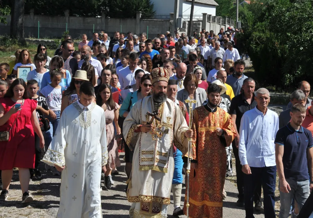 Литија на Видровану