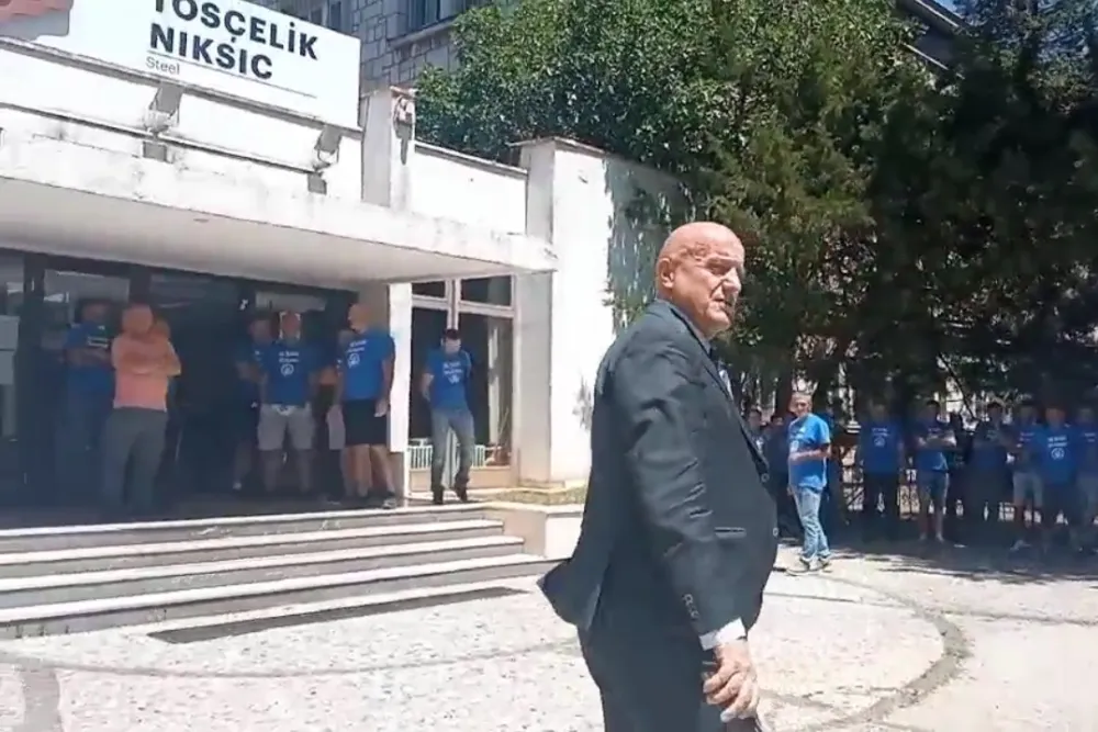 Miodrag Davidović stigao u obilazak Željezare