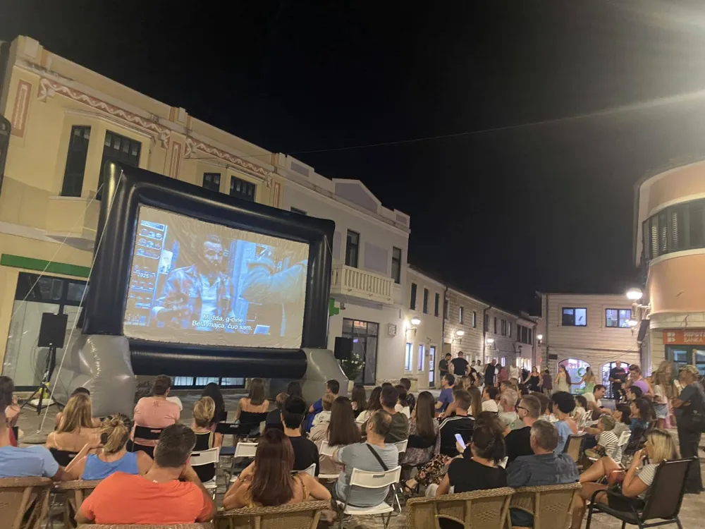 Open Air Cinema 