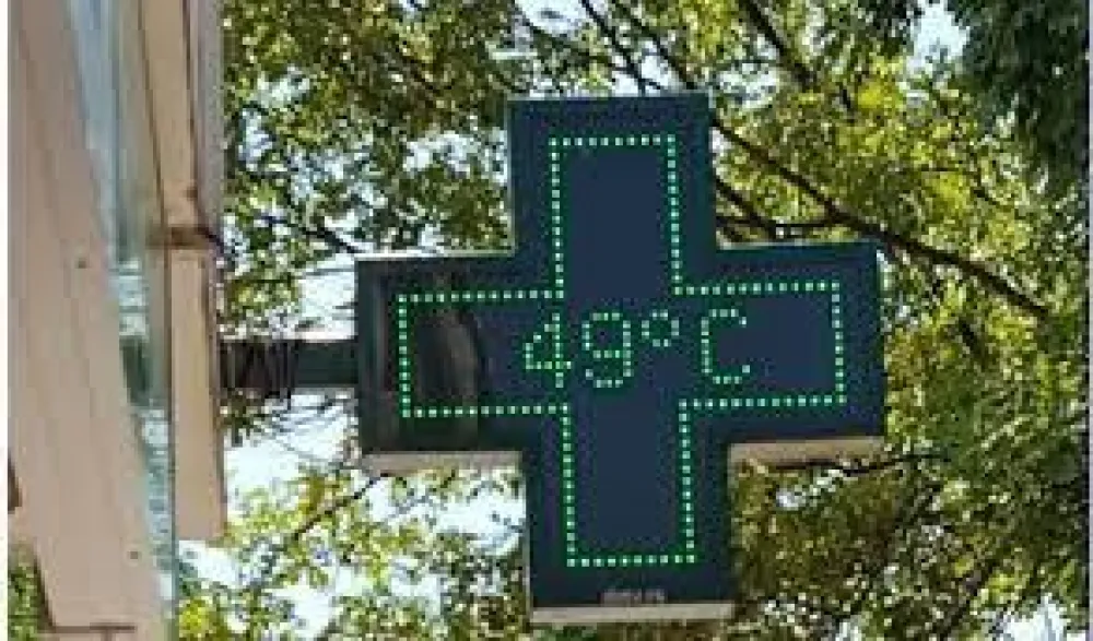 Nesnosne vručine u gkavnom gradu Crne Gore