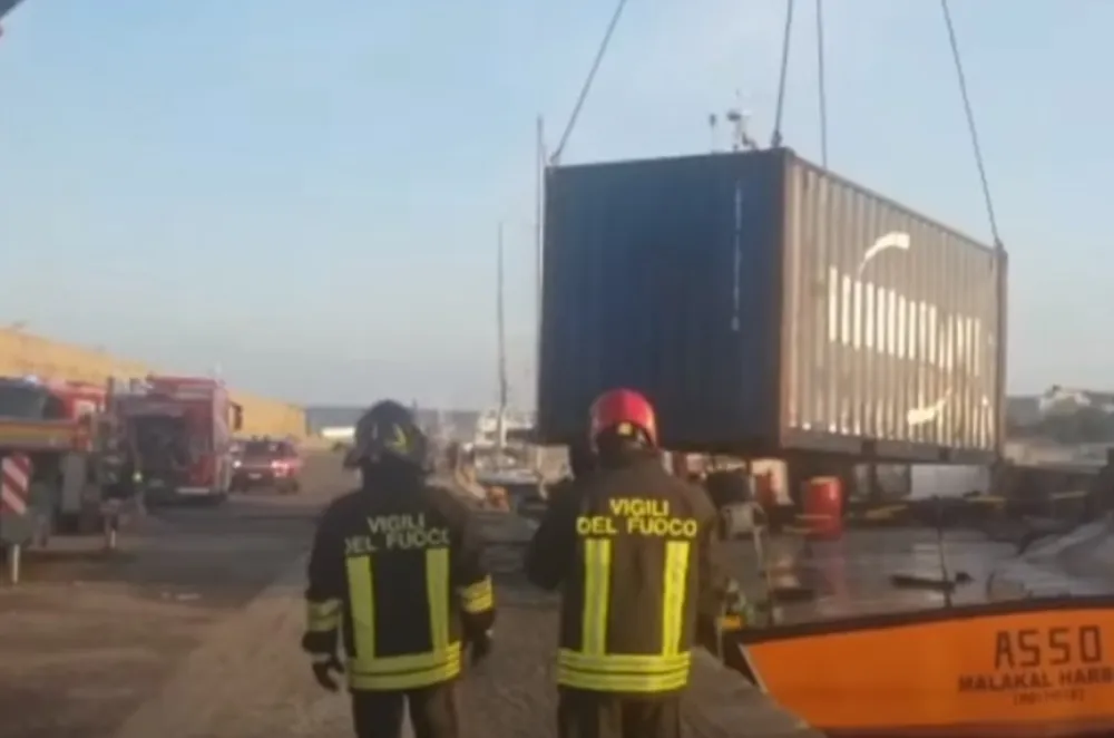 Italija: Eksplozija na brodu koji je isplovio iz Bara, stradala tri člana posade