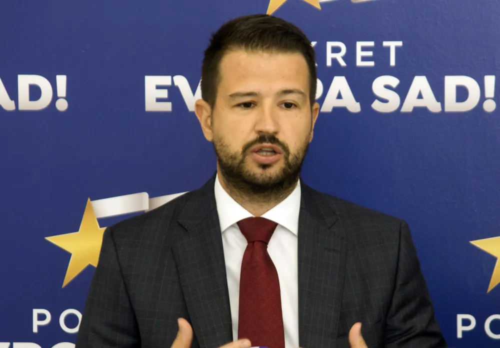 Milatović za "Dan": Јedini izlaz iz krize vanredni izbori