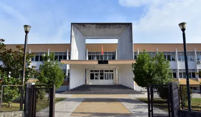 Srednja medicinska skola
