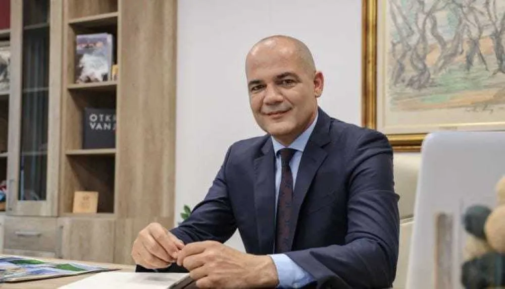 Op&scaron;tinski odbor Nove Budve: Izborna podr&scaron;ka Milu Božoviću