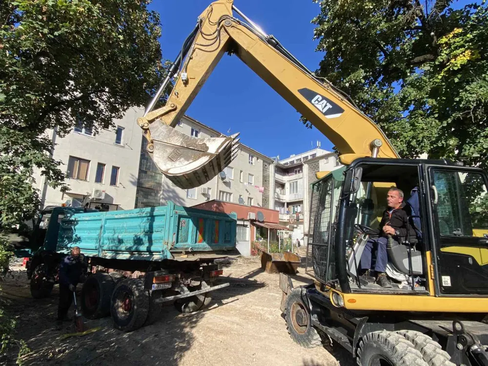 Centar Nik&scaron;ića: Počelo uređenje kvarta