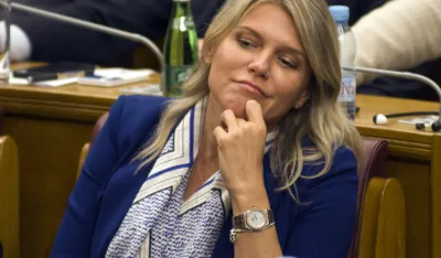 sastanak parlamentarne vecine, vanredna sjednica skupstine