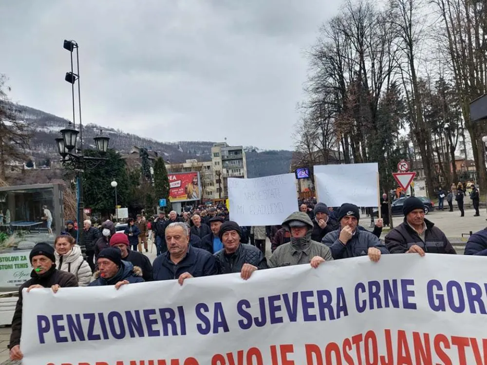Пензионери са сјевера