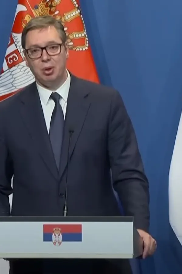 Vučić naredio: Vojska u stanju pripravnosti, dignut nivo borbene gotovosti