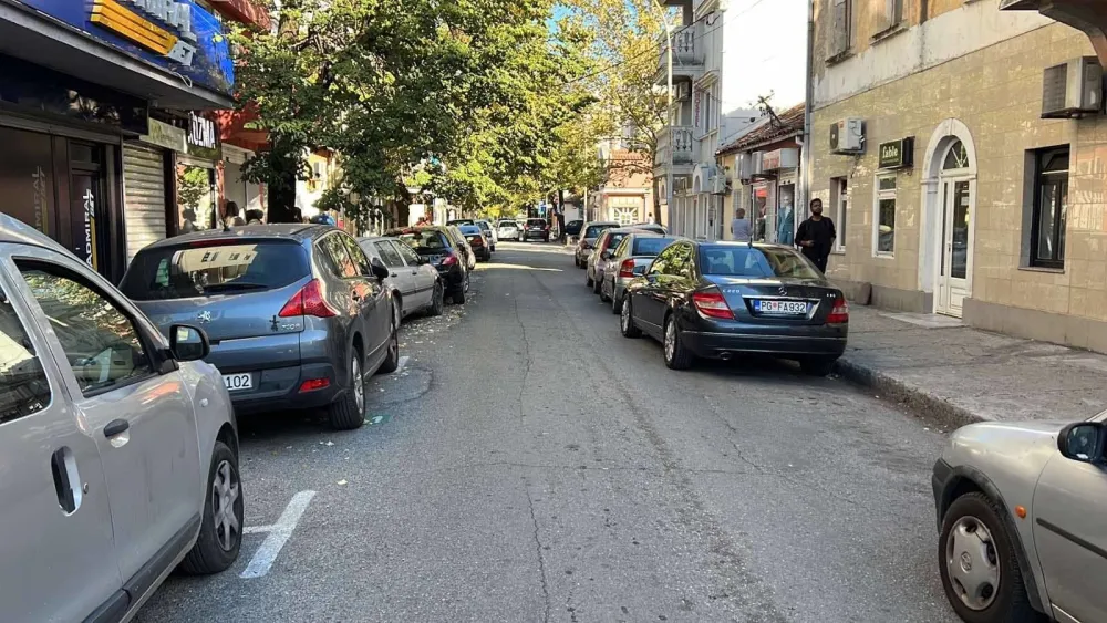 (VIDEO) Građani traže kompletnu rekonstrukciјu Ulice Bal&scaron;ića: &bdquo;Ružno pače&rdquo; centra grada