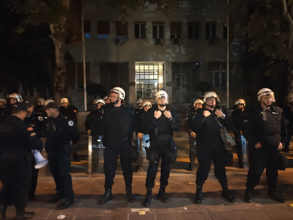 Policija ispred Skup&scaron;tine
