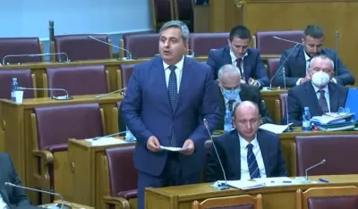 Radunović kontroli&scaron;e izbore u SAD-u